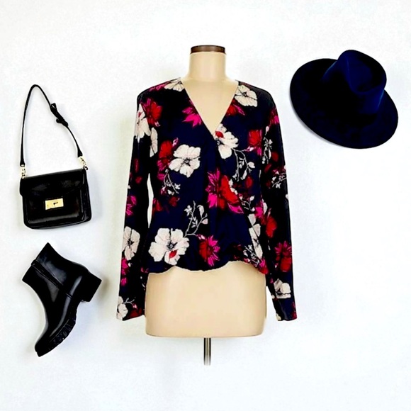 A New Day-A New Day Dark Navy Pink & Cream Floral  Wrap Blouse💕 - Picture 1 of 6